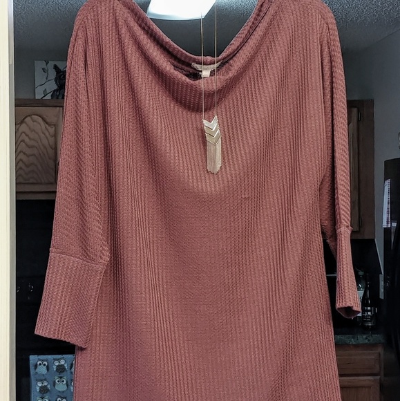 Long Sleeve Mauve waffle knit top - Picture 2 of 5